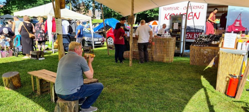 SA  4 - Reuze Rommelmarkt met Boeken-, Vinyl- en CD‑Beurs in Humelgem 